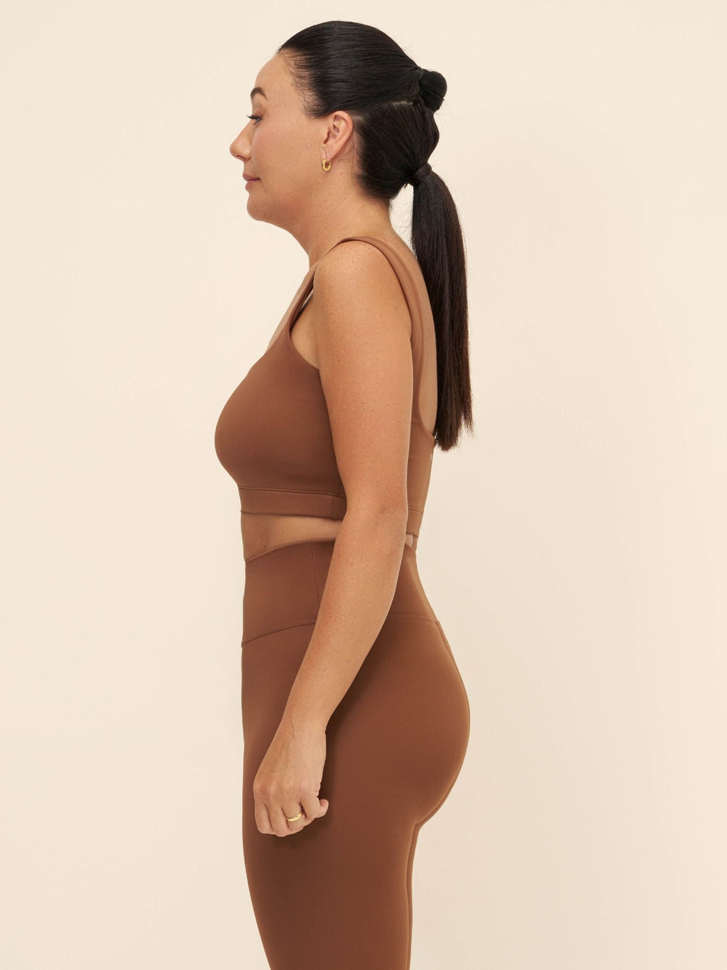 TOP ANNA - Mocha Mousse