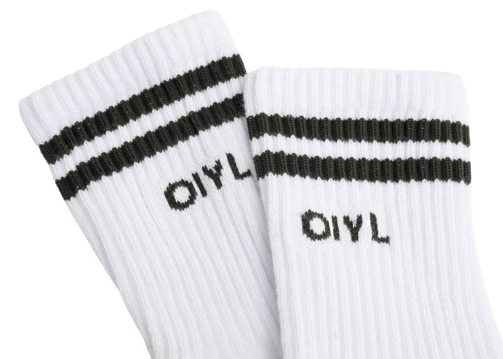 MEIA SPORTY BRANCA COM LISTRAS E LOGO PRETO