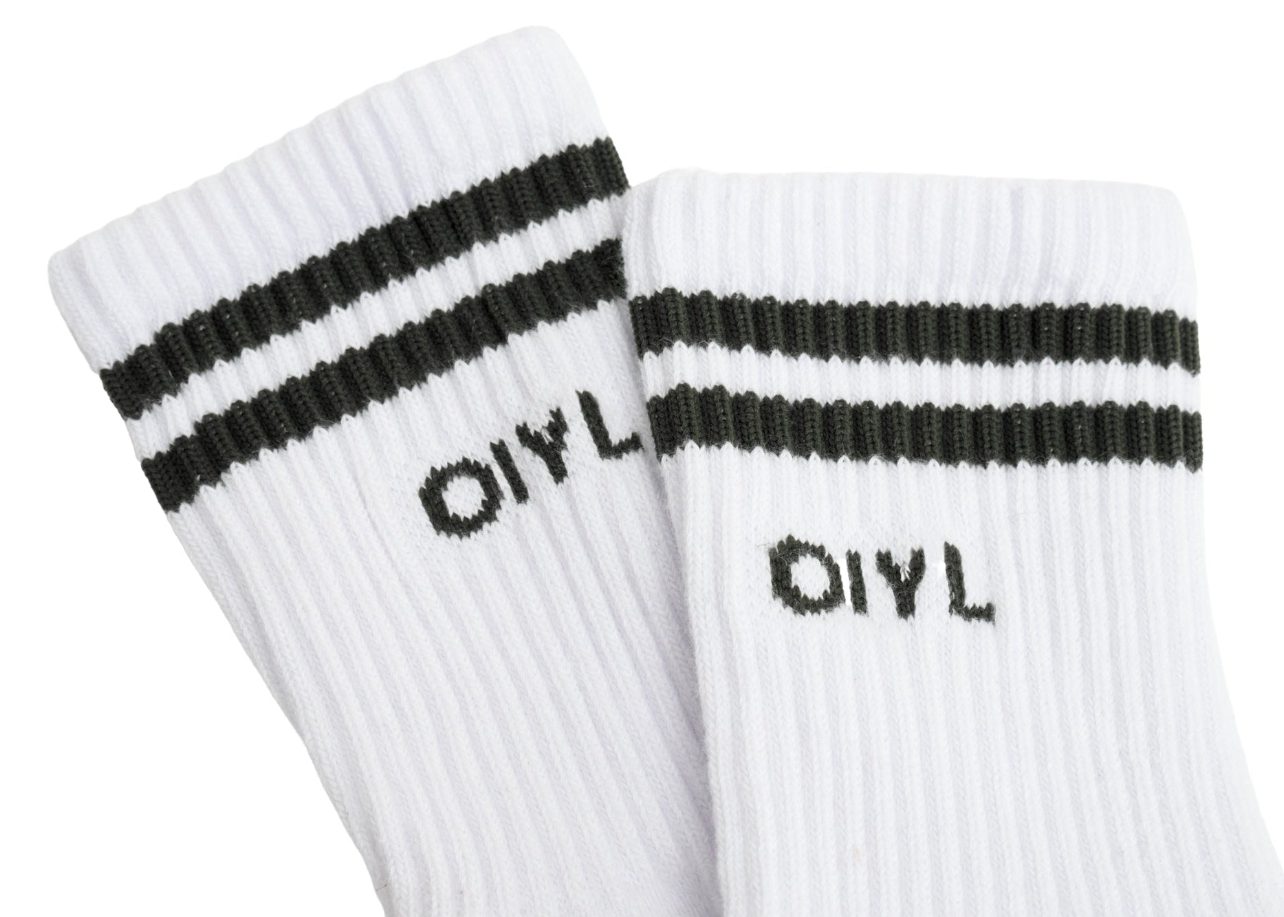 MEIA SPORTY BRANCA COM LISTRAS E LOGO PRETO