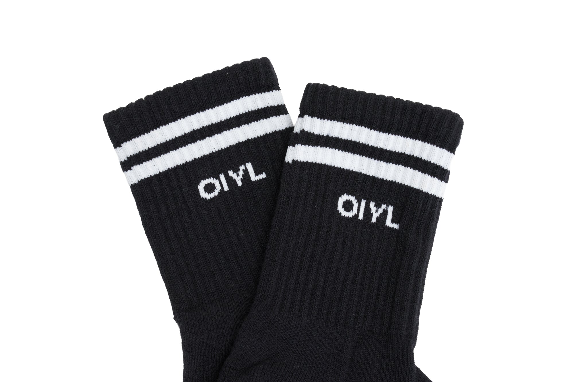 MEIA SPORTY PRETA COM LISTRAS E LOGO BRANCA