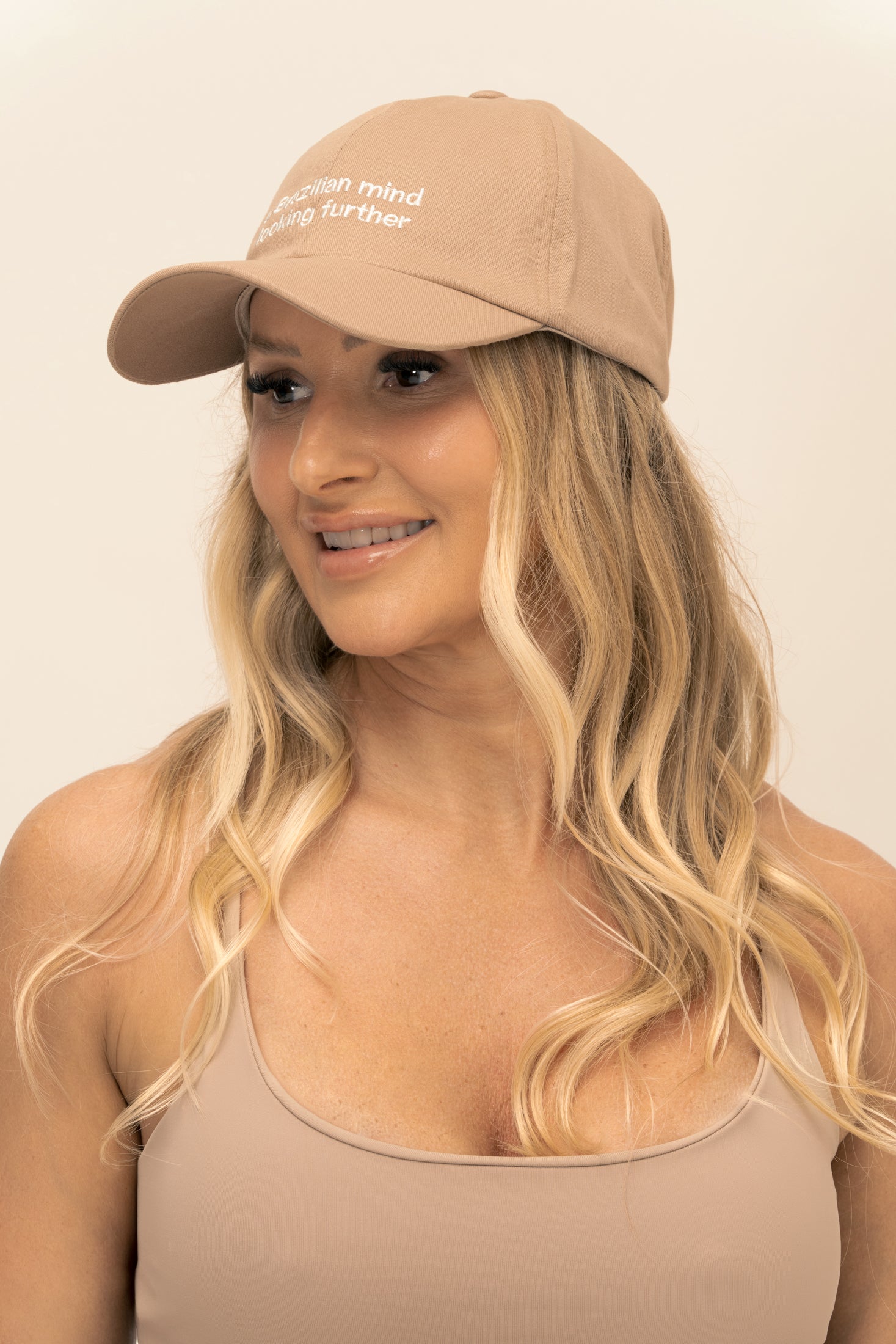 BONÉ LOOKING FURTHER