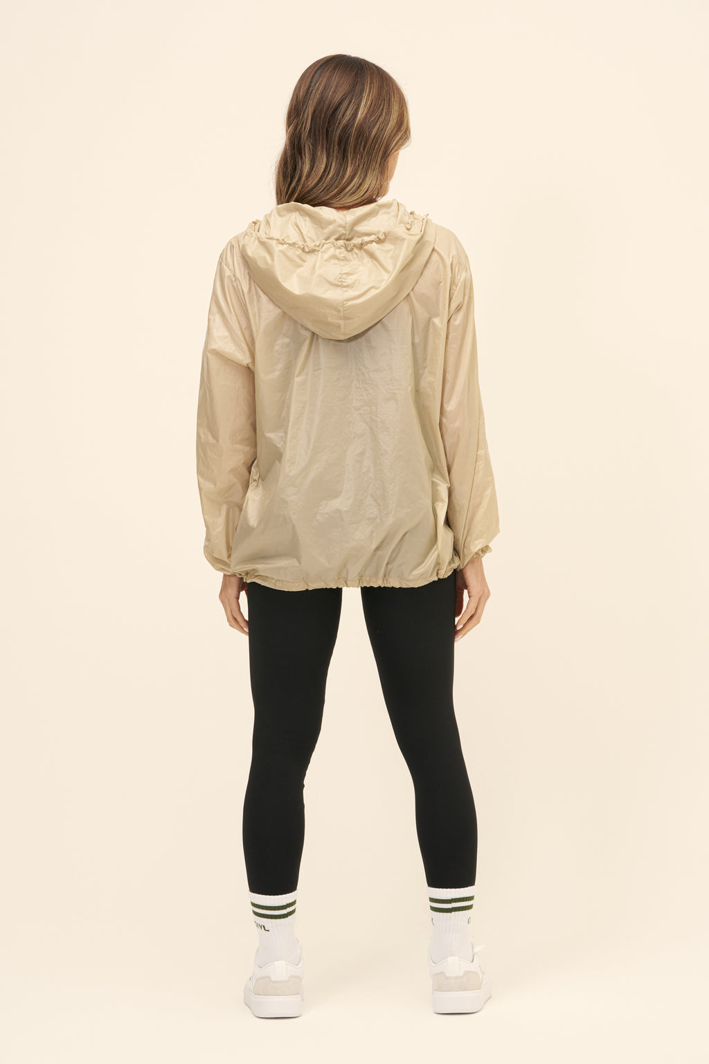 JAQUETA CORTA VENTO - Off White